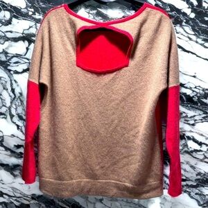 Cullen 100% Cashmere Crew Neck Sweater OpenBack Red Front Tan Back *back picture